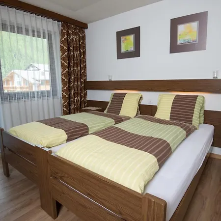 Ferienhaus Adonis Saas-Grund Room photo