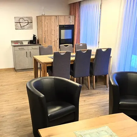 Ferienhaus Adonis Saas-Grund Room photo