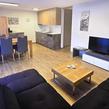 Ferienhaus Adonis Saas-Grund Room photo